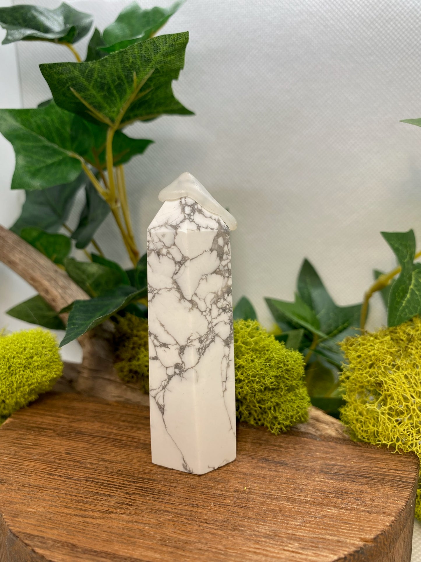Howlite Tower